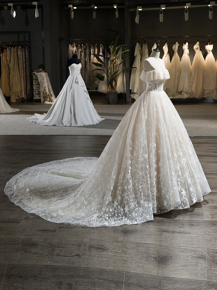 Tule Sem Mangas Strapless Court Train com Babado Estrela Vestido de Baile Vestidos de Casamento