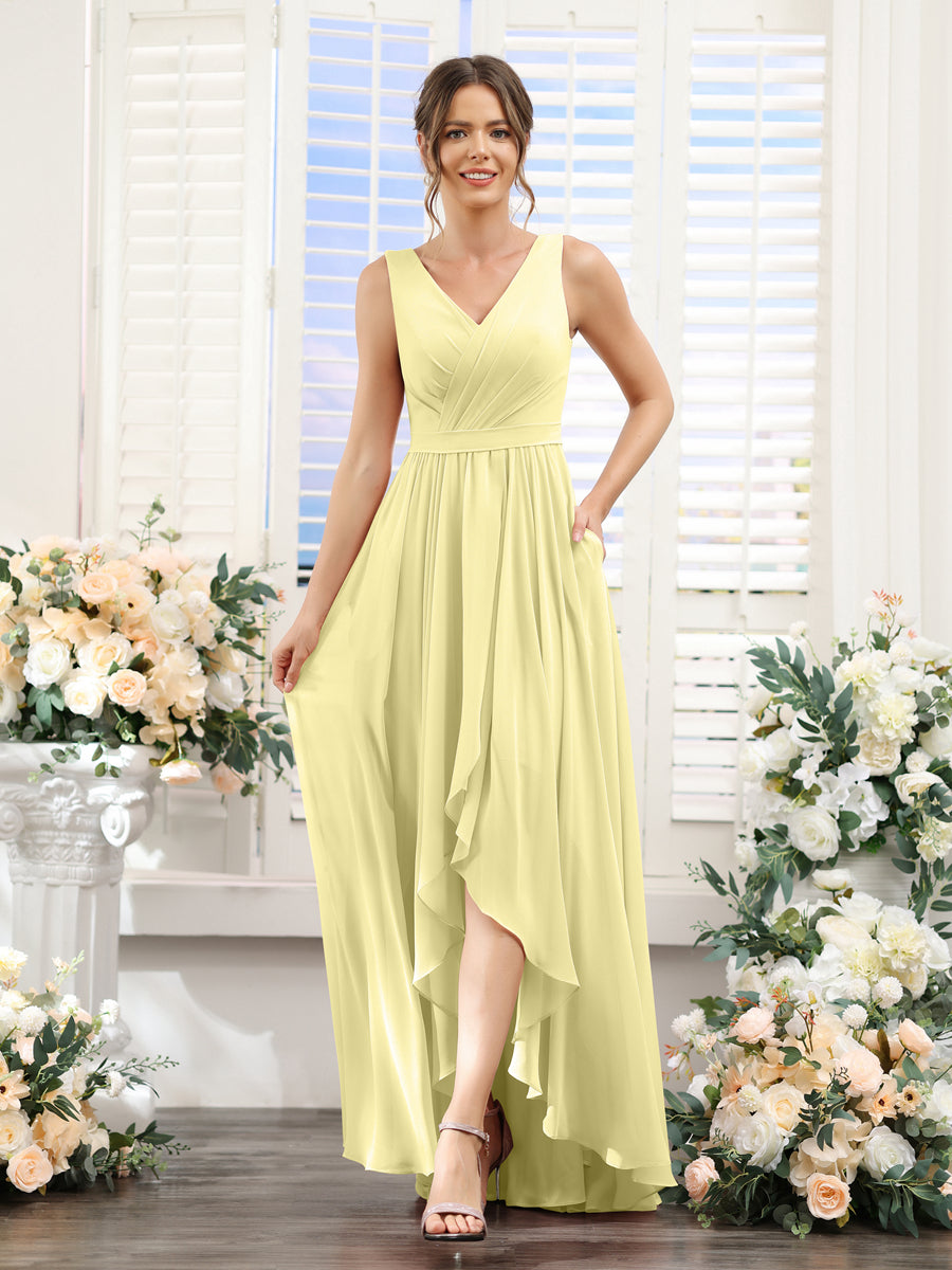 Vestidos de Dama de Honra Em Chiffon Assimétricos com Decote Em V Sem Mangas Franzidos