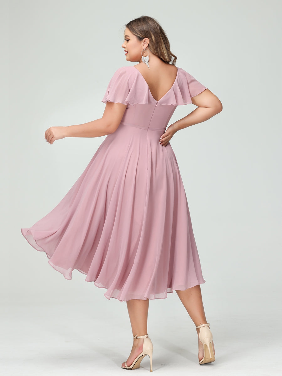 Princesa/Formato A Decote Em V Manga Curta Chiffon Babados Alto/Baixo Plus Size Vestidos de Dama de Honra com Bolsos