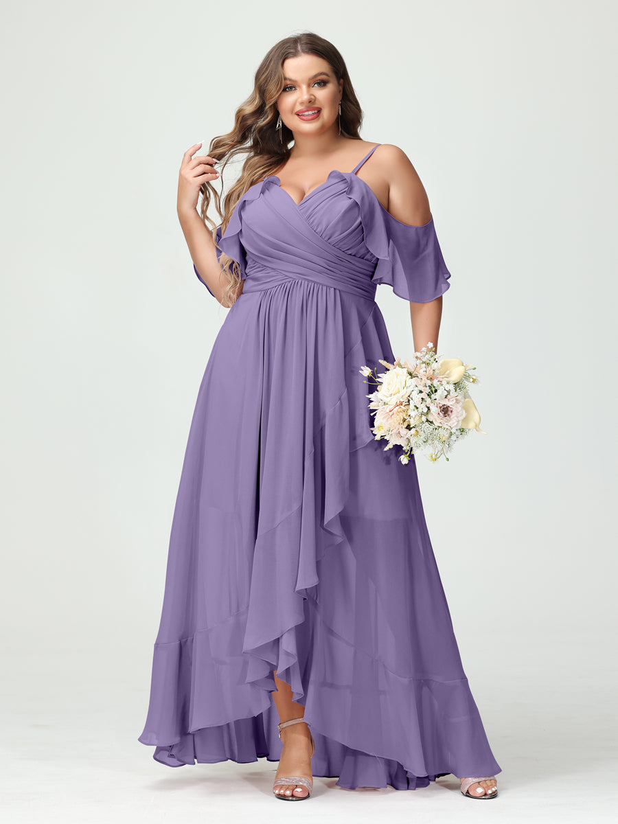 Princesa/Formato A Decote Em V Manga Curta Chiffon Folhos Assimétrico Plus Size Vestidos de Madrinha