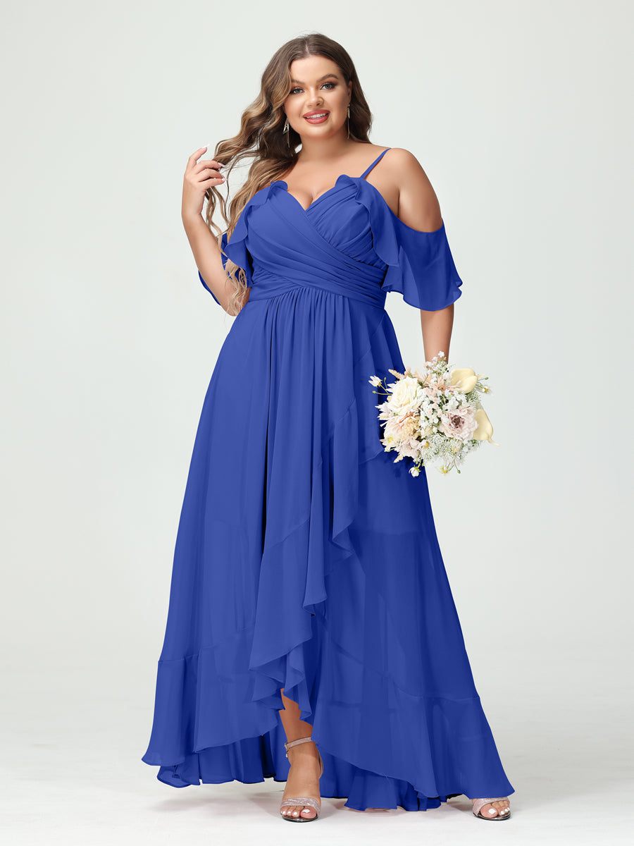 Princesa/Formato A Decote Em V Manga Curta Chiffon Folhos Assimétrico Plus Size Vestidos de Madrinha