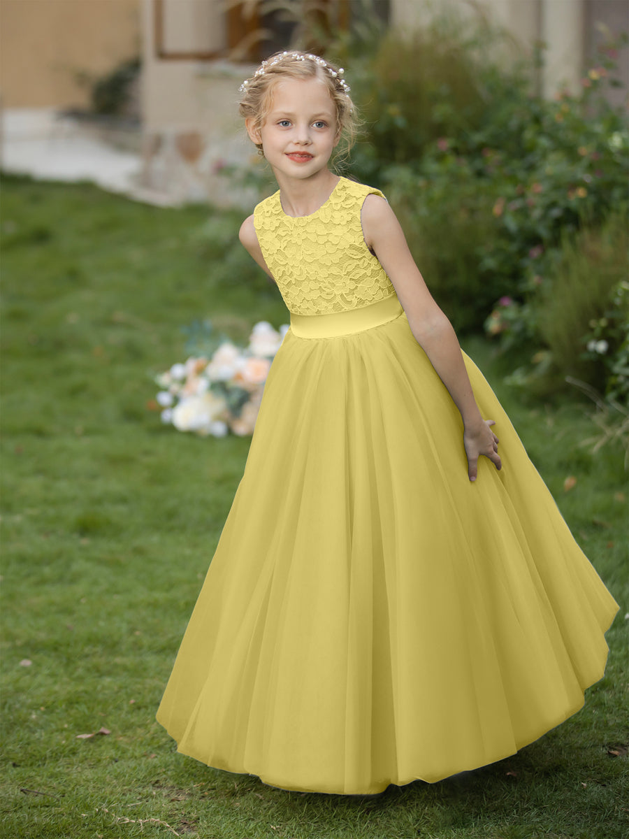 Vestidos de Flor de Tule com Gola Redonda e Apliques e Faixa