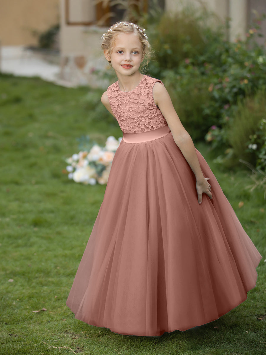 Vestidos de Flor de Tule com Gola Redonda e Apliques e Faixa