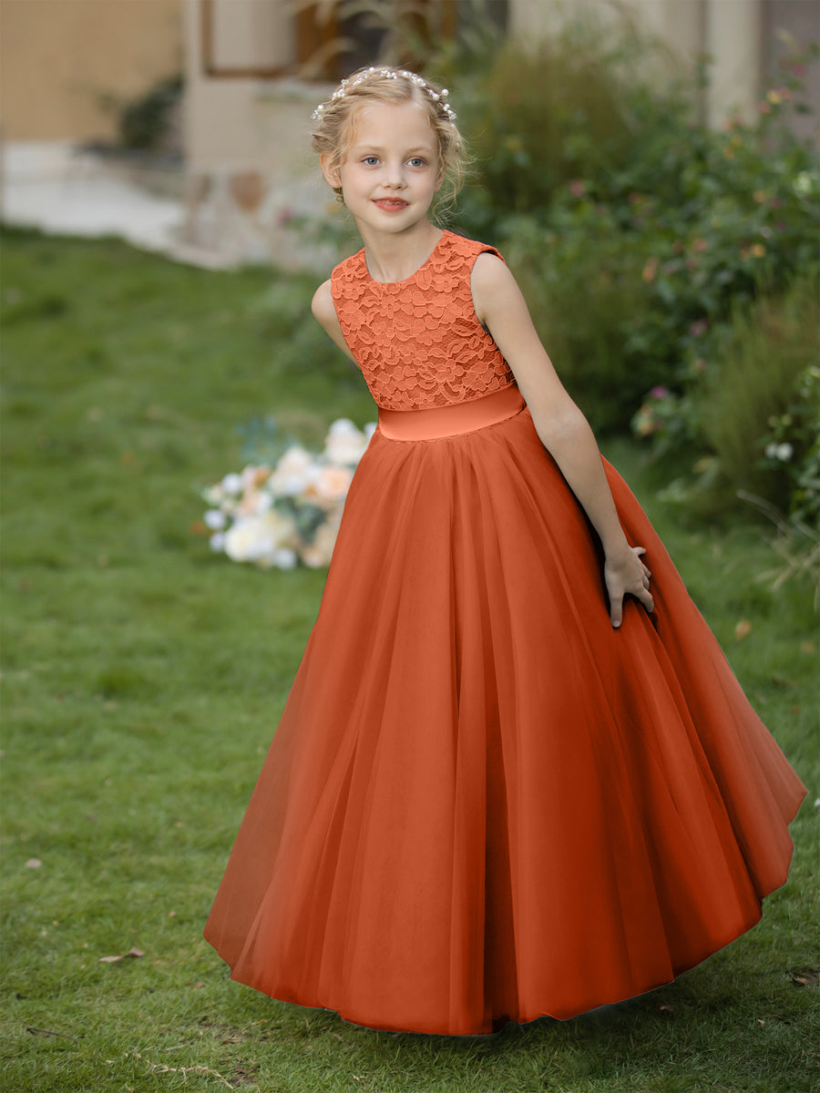 Vestidos de Flor de Tule com Gola Redonda e Apliques e Faixa