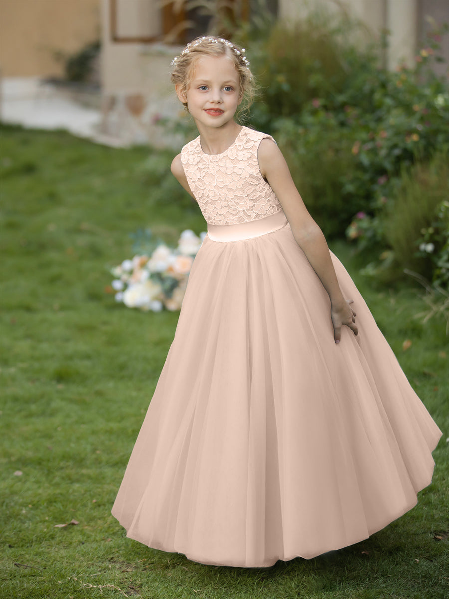 Vestidos de Flor de Tule com Gola Redonda e Apliques e Faixa