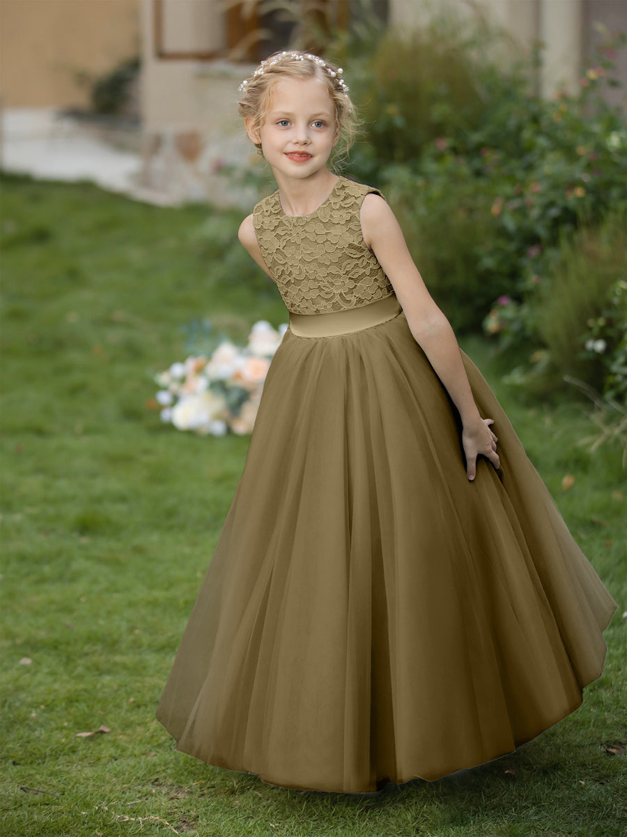 Vestidos de Flor de Tule com Gola Redonda e Apliques e Faixa