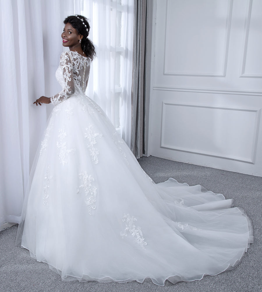 Vestido de Baile de Tule com Decote Transparente Vestidos de Noiva com Mangas Compridas e Apliques