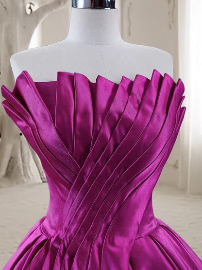 Vestidos de Quinceanera de Baile com Decote Tomara que Caia e Plissados