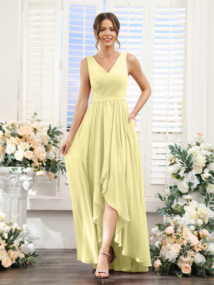 Vestidos de Dama de Honra Em Chiffon Assimétricos com Decote Em V Sem Mangas Franzidos