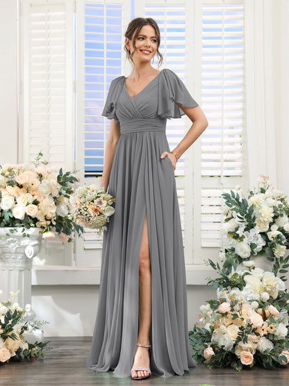 Vestidos de Dama de Honra Evasê com Decote Em V e Mangas Curtas Em Chiffon Dividido com Bolsos