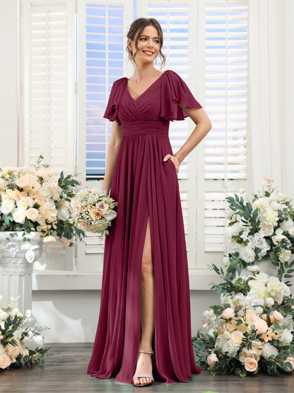 Vestidos de Dama de Honra Evasê com Decote Em V e Mangas Curtas Em Chiffon Dividido com Bolsos