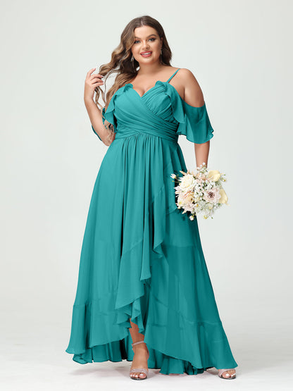 Princesa/Formato A Decote Em V Manga Curta Chiffon Folhos Assimétrico Plus Size Vestidos de Madrinha
