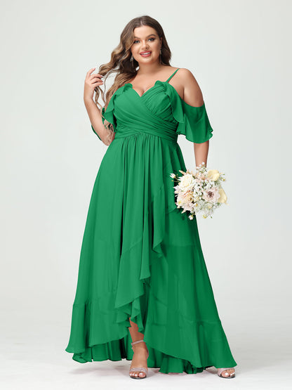 Princesa/Formato A Decote Em V Manga Curta Chiffon Folhos Assimétrico Plus Size Vestidos de Madrinha
