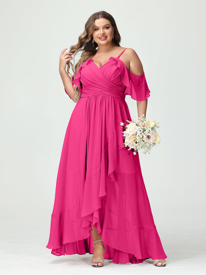 Princesa/Formato A Decote Em V Manga Curta Chiffon Folhos Assimétrico Plus Size Vestidos de Madrinha