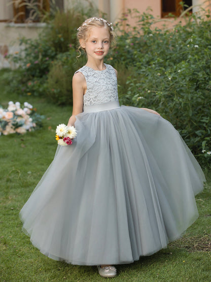 Vestidos de Flor de Tule com Gola Redonda e Apliques e Faixa