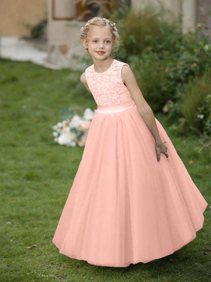 Vestidos de Flor de Tule com Gola Redonda e Apliques e Faixa