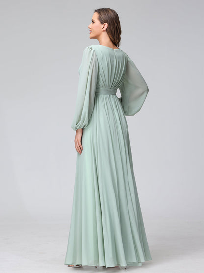 Vestidos Longos de Dama de Honra com Decote Em V e Mangas Compridas Em Chiffon com Babados Laterais Divididas