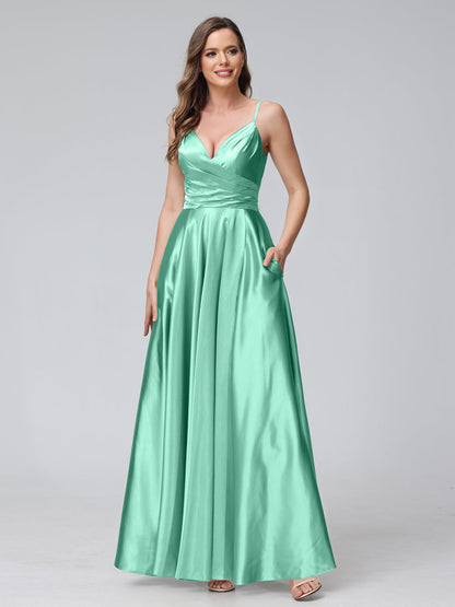 Vestidos de Dama de Honra Longos de Cetim de Seda Sem Mangas com Bolsos e Laterais Divididas