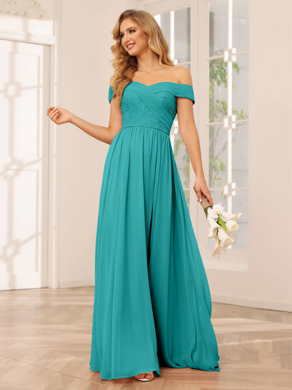 Vestidos Longos de Dama de Honra com Ombros de Fora Evasê/Princesa com Apliques