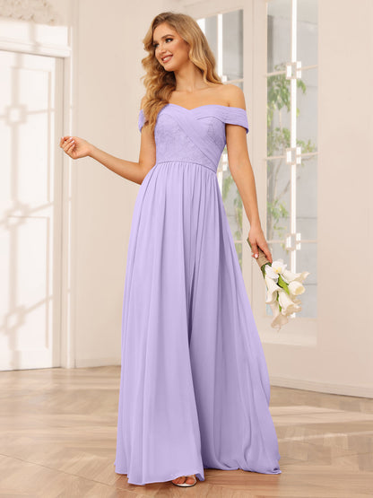 Vestidos Longos de Dama de Honra com Ombros de Fora Evasê/Princesa com Apliques