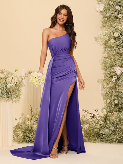 Vestidos Formais Longos de Um Ombro com Bainha/Coluna com Divisão Lateral e Franzido