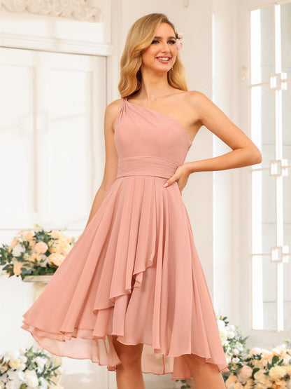 A-Line/Princesa Vestidos Curtos de Festa de Casamento com Um Ombro e Babados